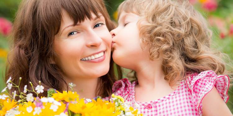 給3歲女兒的生日祝福語精編_祝3歲女兒生日快樂的祝福語女兒生日快樂