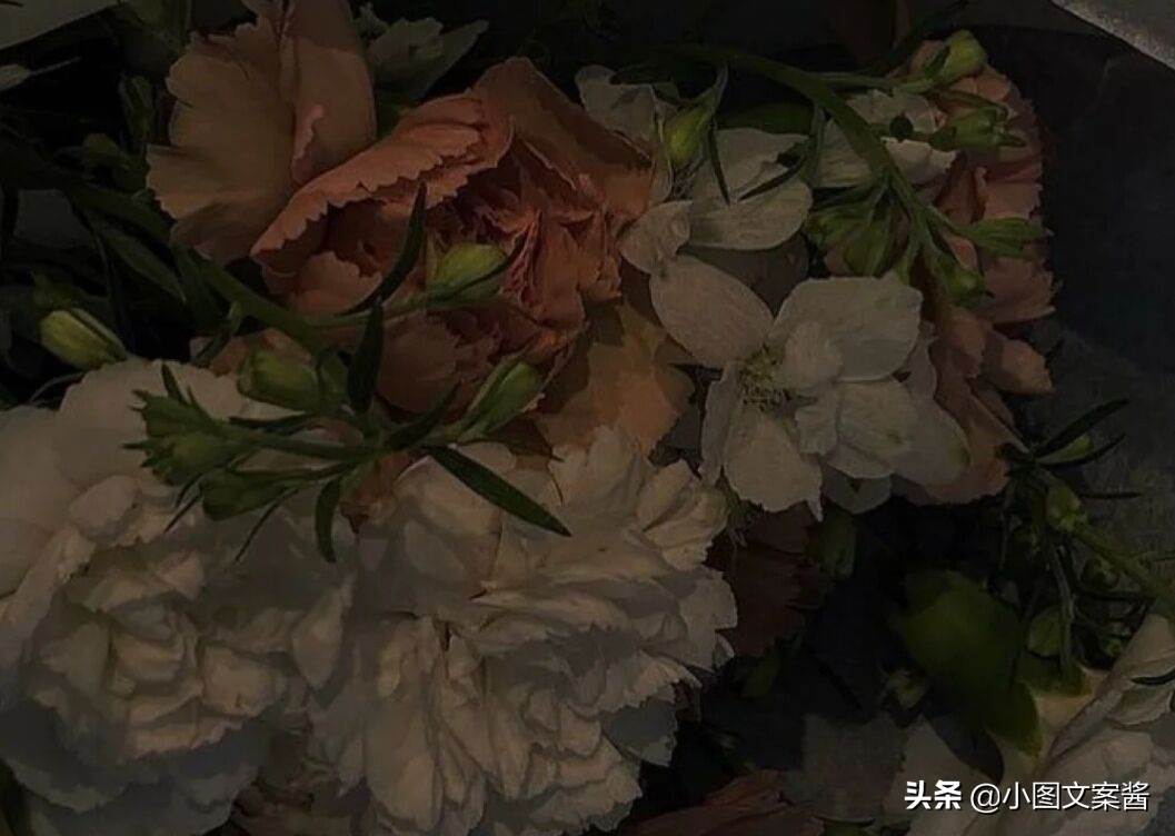 關于破防的文案 一秒破防的感情文案