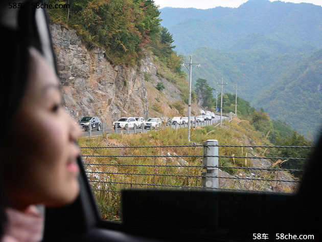 斯巴魯森林人不懼風雨 忠粉燃情神農架