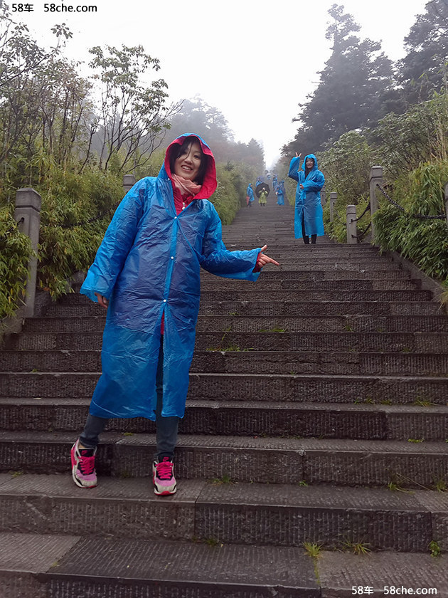 斯巴魯森林人不懼風雨 忠粉燃情神農架