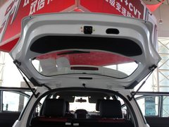 幫MM選車 4款適合女生開的小型車推薦