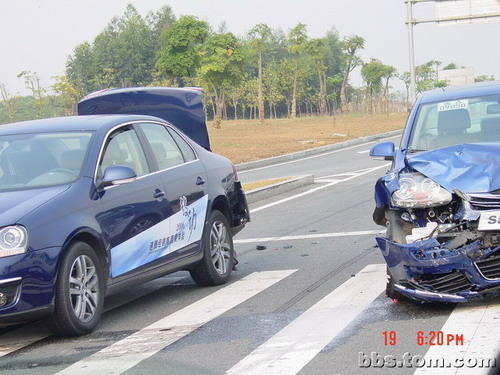 從車禍圖片 解析速騰安全性 